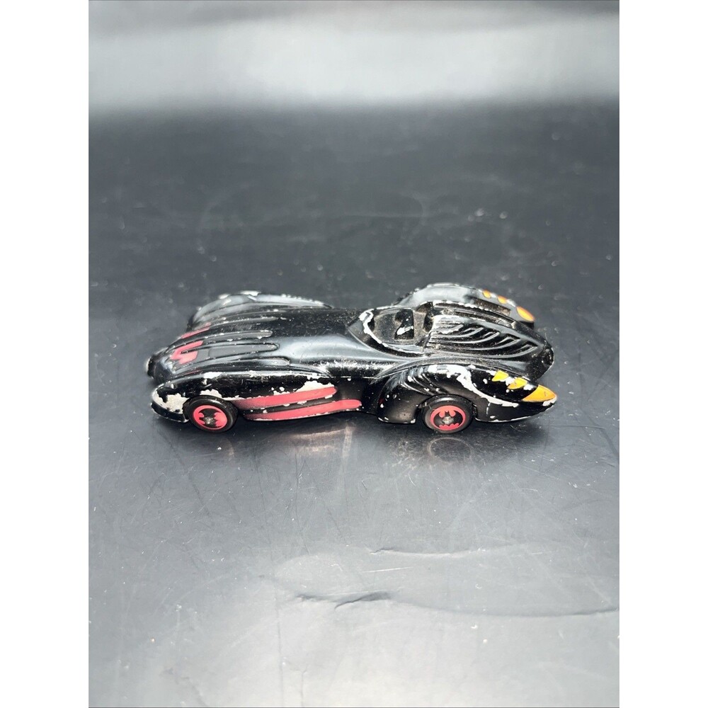 Vintage Hasbro DC Comics Diecast Batmobile 1997